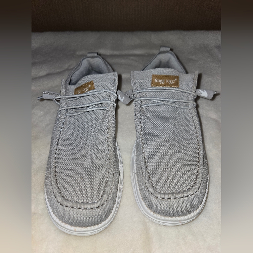 Frogg Toggs Women's Gray Ankle Booties